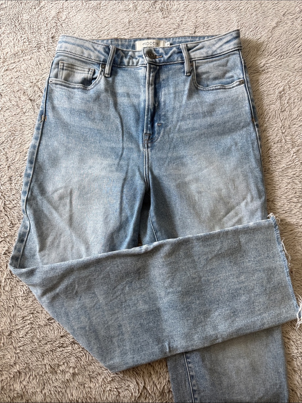 Hidden Straight Jeans